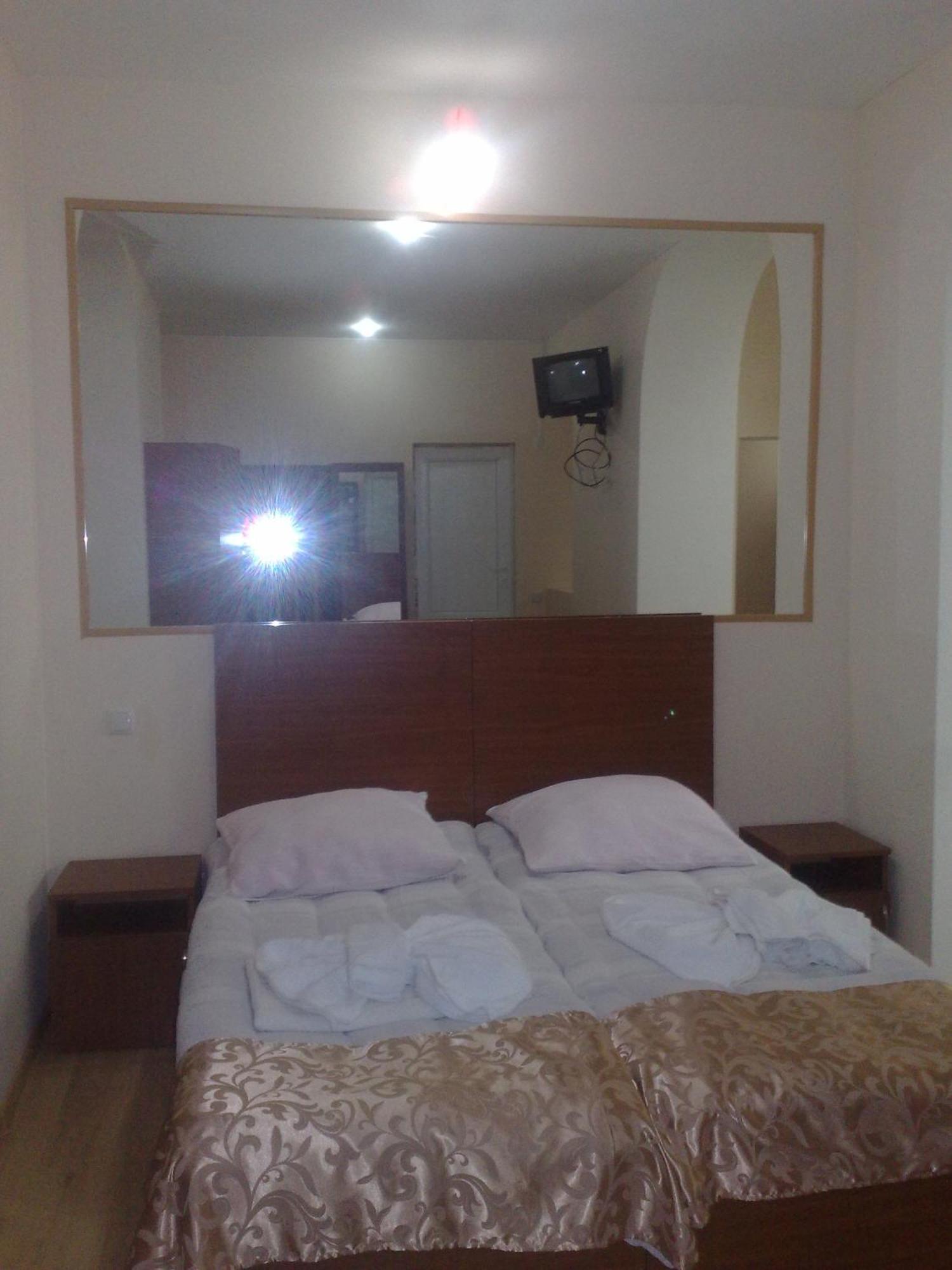 Noah'S Ark B&B Tbilisi Ngoại thất bức ảnh