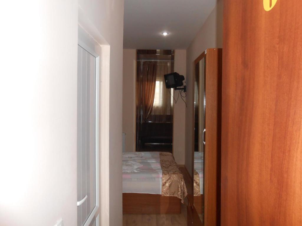 Noah'S Ark B&B Tbilisi Phòng bức ảnh